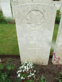 Etaples Military Cemetery - Snelling, Stanley Morris